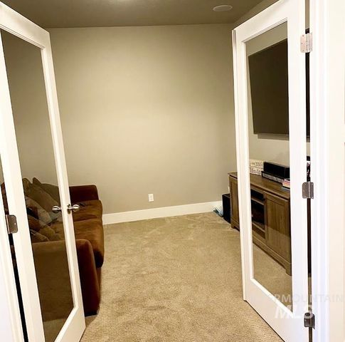 8581 Silverwood Way, Middleton, ID 83644