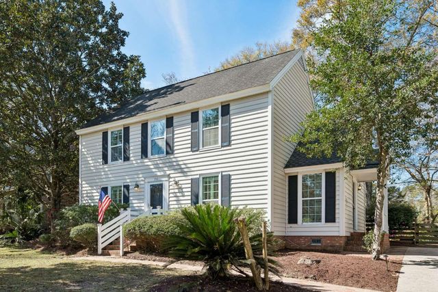 753 Milldenhall Road, Mount Pleasant, SC 29464