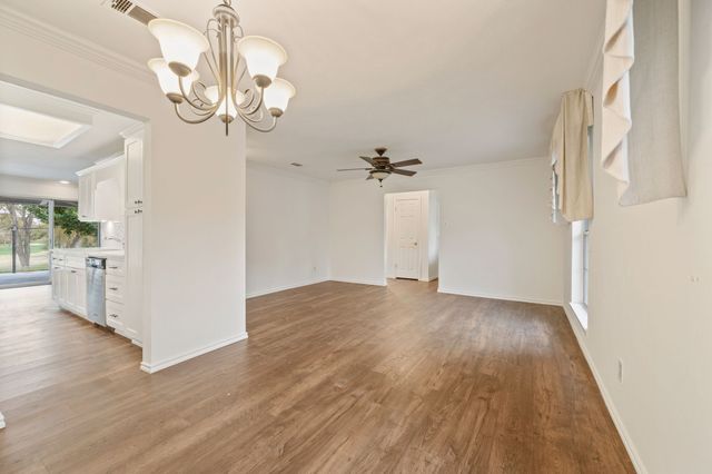 4508 Starlight Drive, Haltom City, TX 76117