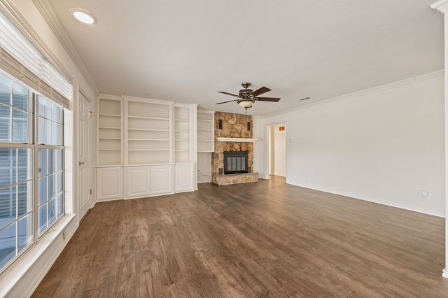 4508 Starlight Drive, Haltom City, TX 76117