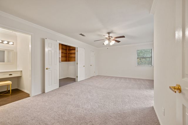 4508 Starlight Drive, Haltom City, TX 76117