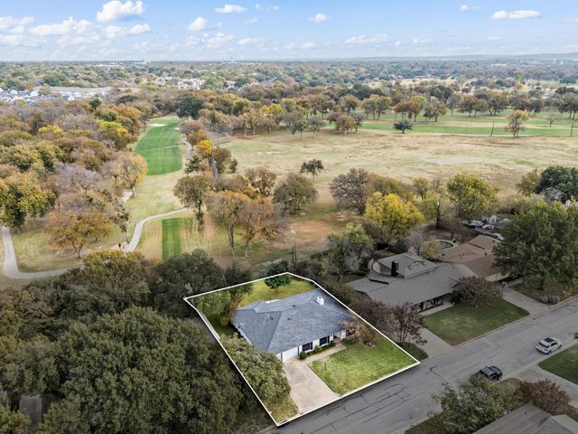 4508 Starlight Drive, Haltom City, TX 76117