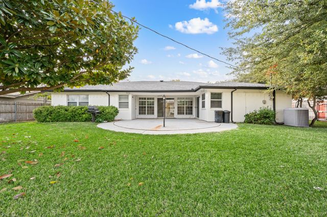 4508 Starlight Drive, Haltom City, TX 76117