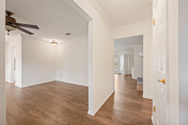 4508 Starlight Drive, Haltom City, TX 76117