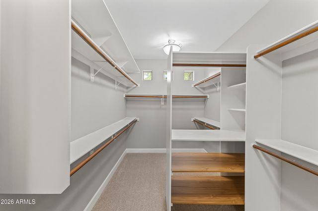 415 E DESERT WIND Drive, Phoenix, AZ 85048