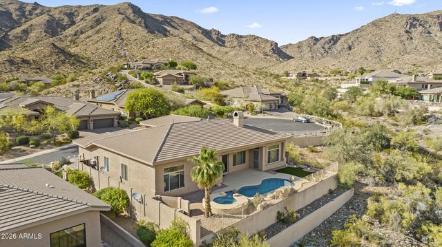 415 E DESERT WIND Drive, Phoenix, AZ 85048