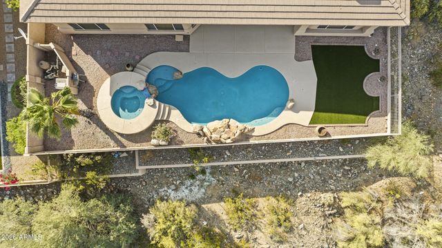 415 E DESERT WIND Drive, Phoenix, AZ 85048