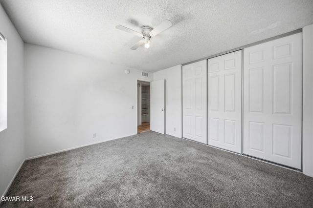 42935 15th Unit 8, Lancaster, CA 93534