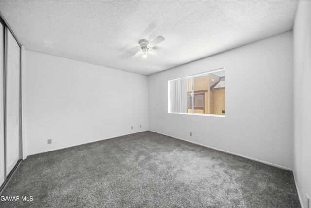 42935 15th Unit 8, Lancaster, CA 93534