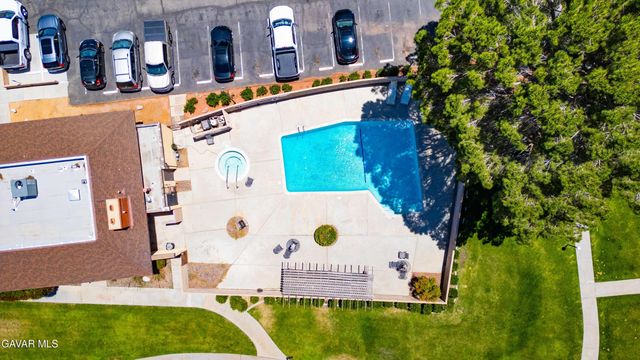 42935 15th Unit 8, Lancaster, CA 93534