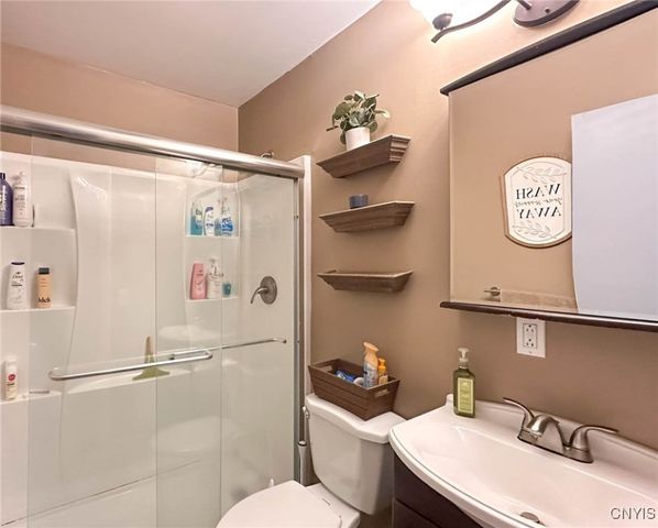 1674 Grandview Avenue, Utica, NY 13502