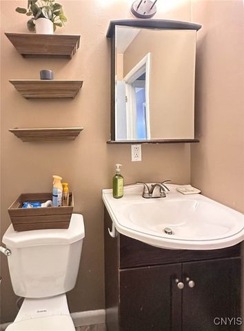 1674 Grandview Avenue, Utica, NY 13502