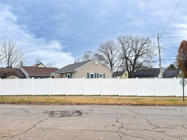 1674 Grandview Avenue, Utica, NY 13502