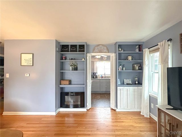 1674 Grandview Avenue, Utica, NY 13502