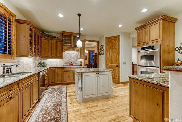 2713 Hawk Point Court, Castle Rock, CO 80104
