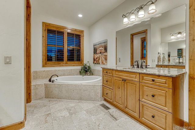 2713 Hawk Point Court, Castle Rock, CO 80104