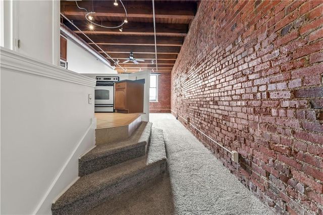 700 Broadway Boulevard 208, Kansas City, MO 64105