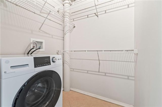 700 Broadway Boulevard 208, Kansas City, MO 64105