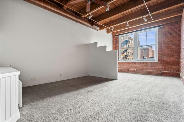 700 Broadway Boulevard 208, Kansas City, MO 64105