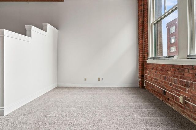 700 Broadway Boulevard 208, Kansas City, MO 64105