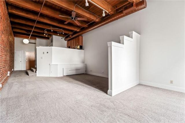 700 Broadway Boulevard 208, Kansas City, MO 64105