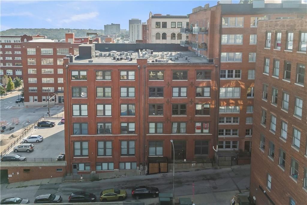 700 Broadway Boulevard 208, Kansas City, MO 64105