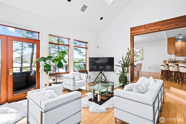 11310 Marine Lane, Anacortes, WA 98221
