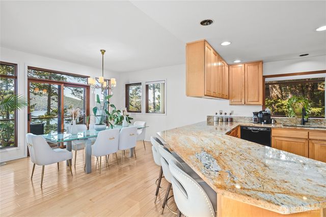 11310 Marine Lane, Anacortes, WA 98221
