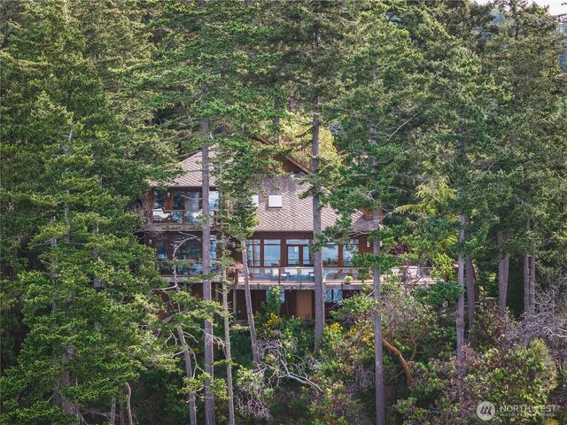 11310 Marine Lane, Anacortes, WA 98221