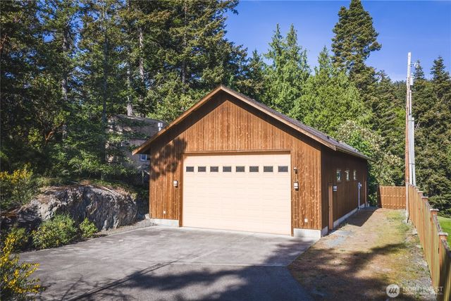 11310 Marine Lane, Anacortes, WA 98221