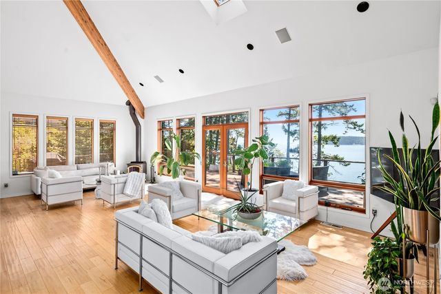 11310 Marine Lane, Anacortes, WA 98221