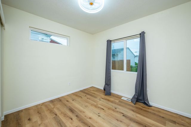 845 E 24th Court, Des Moines, IA 50317