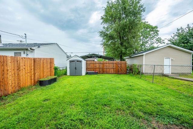 845 E 24th Court, Des Moines, IA 50317