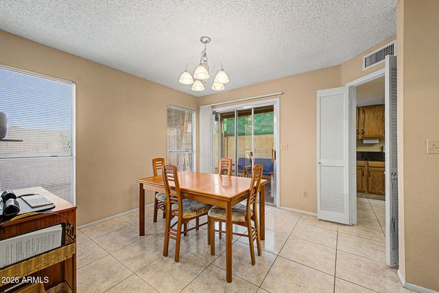 601 E WESCOTT Drive, Phoenix, AZ 85024