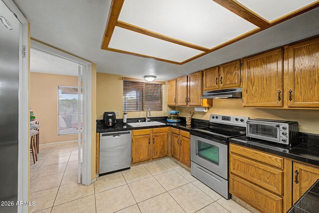 601 E WESCOTT Drive, Phoenix, AZ 85024