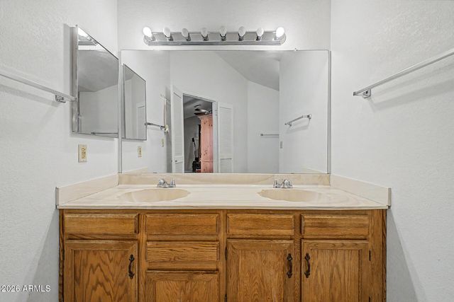 601 E WESCOTT Drive, Phoenix, AZ 85024