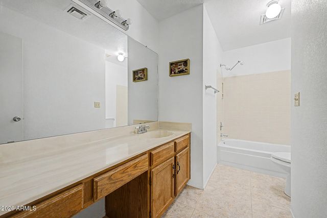 601 E WESCOTT Drive, Phoenix, AZ 85024