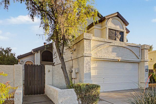 601 E WESCOTT Drive, Phoenix, AZ 85024