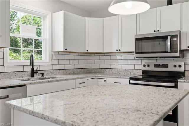 323 4th Street, High Point, NC 27260