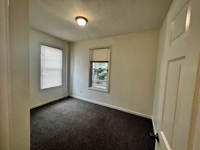 3-5 Woodbine St 1, Worcester, MA 01603