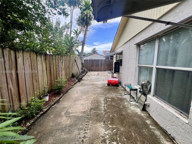 5822 Albert Road, West Palm Beach, FL 33415