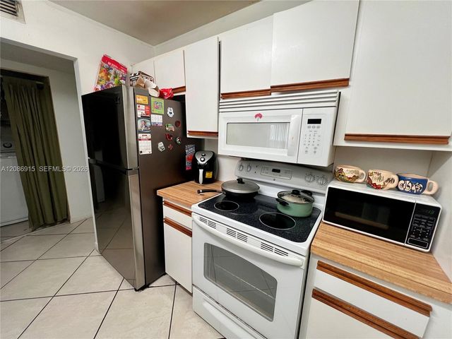 5822 Albert Road, West Palm Beach, FL 33415