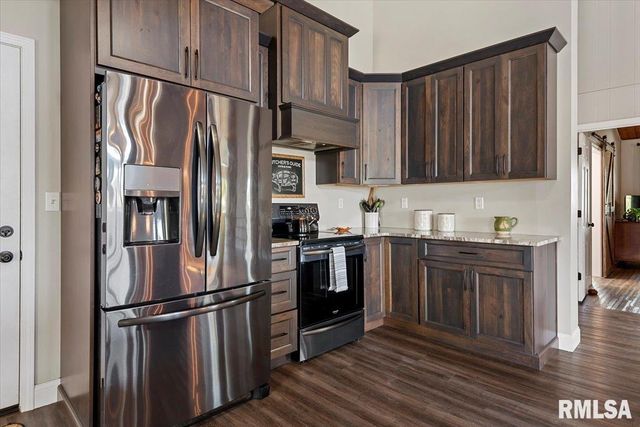 12 QUAIL Lane, Jacksonville, IL 62650