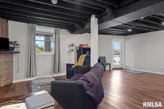 12 QUAIL Lane, Jacksonville, IL 62650