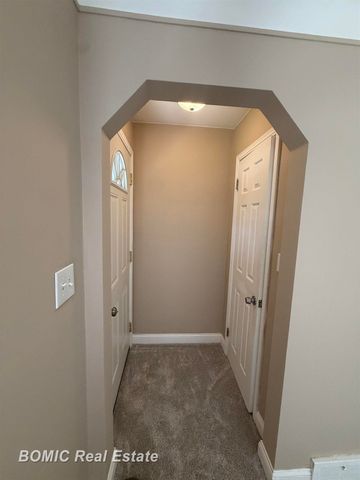 7581 St John Street, Shelby Twp, MI 48317