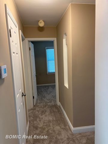 7581 St John Street, Shelby Twp, MI 48317