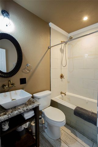 929 N 12th Street, Waco, TX 76707