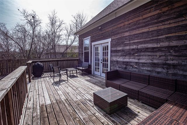 929 N 12th Street, Waco, TX 76707