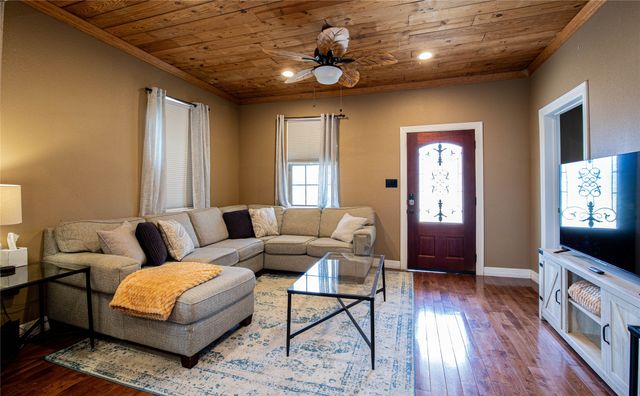 929 N 12th Street, Waco, TX 76707