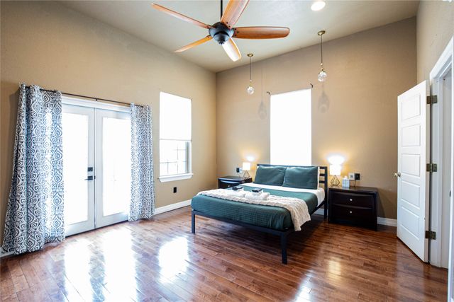 929 N 12th Street, Waco, TX 76707